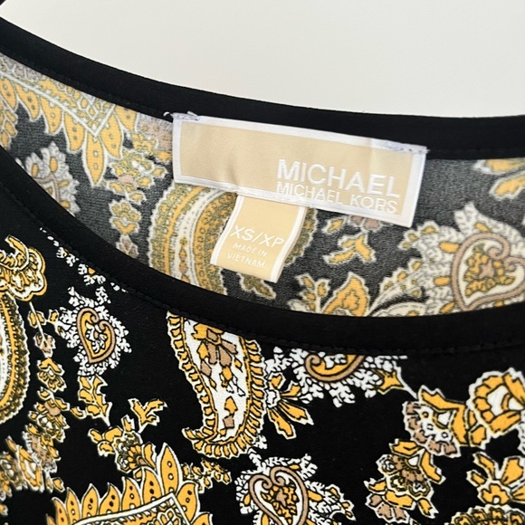 Michael Kors Bell Sleeve Dress - Picture 4 of 7